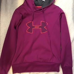 Under armor sweatshirt